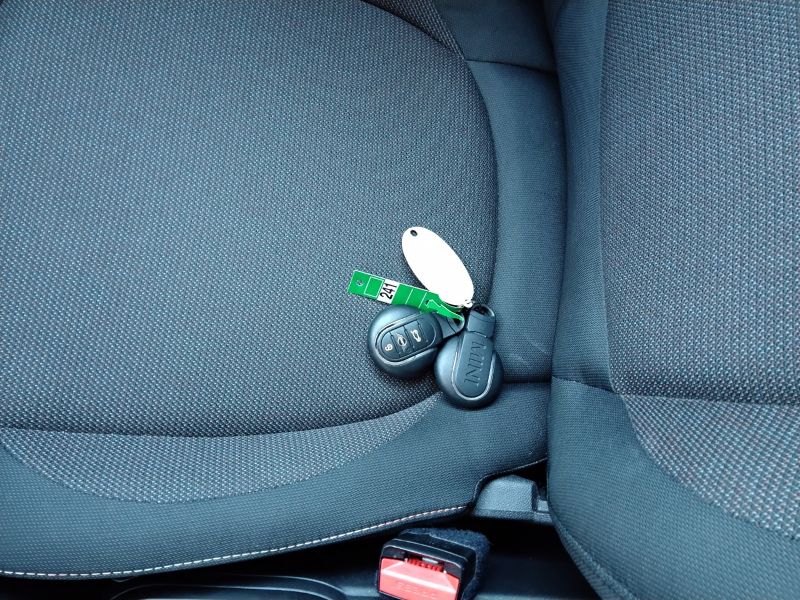 GuidiCar - MINI Mini 2019 Mini 5p 1.5 Cooper D Business Usato