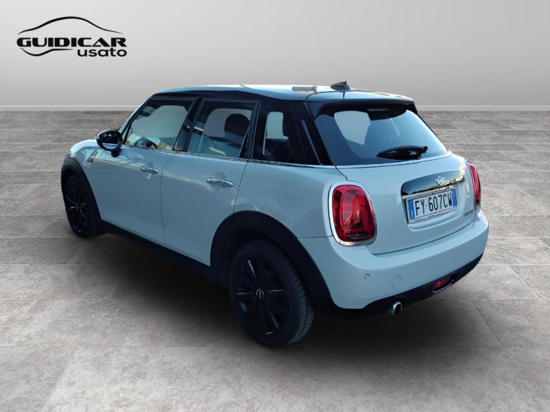 GuidiCar - MINI Mini 2019 Mini 5p 1.5 Cooper D Business Usato