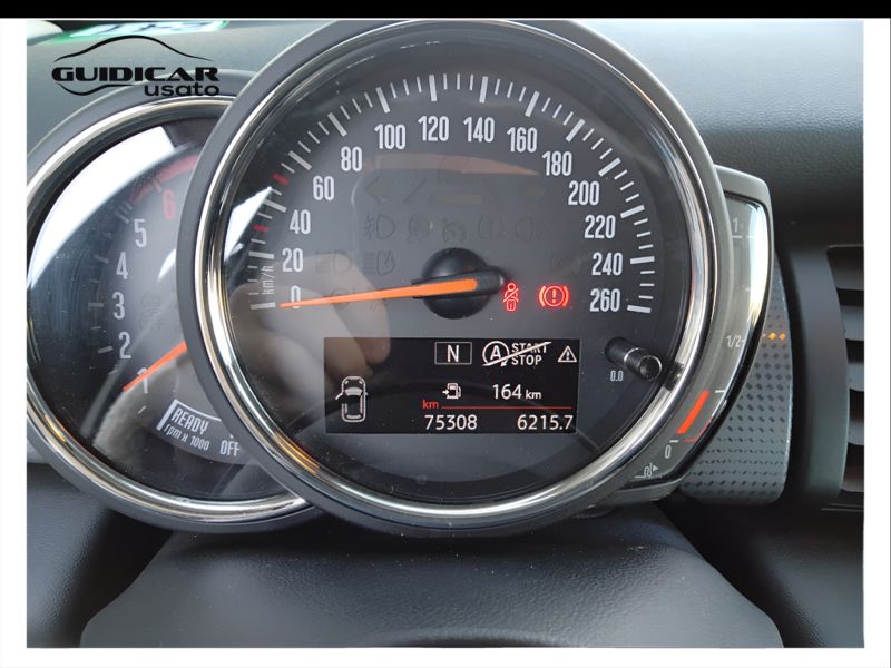 GuidiCar - MINI Mini 2019 Mini 5p 1.5 Cooper D Business Usato