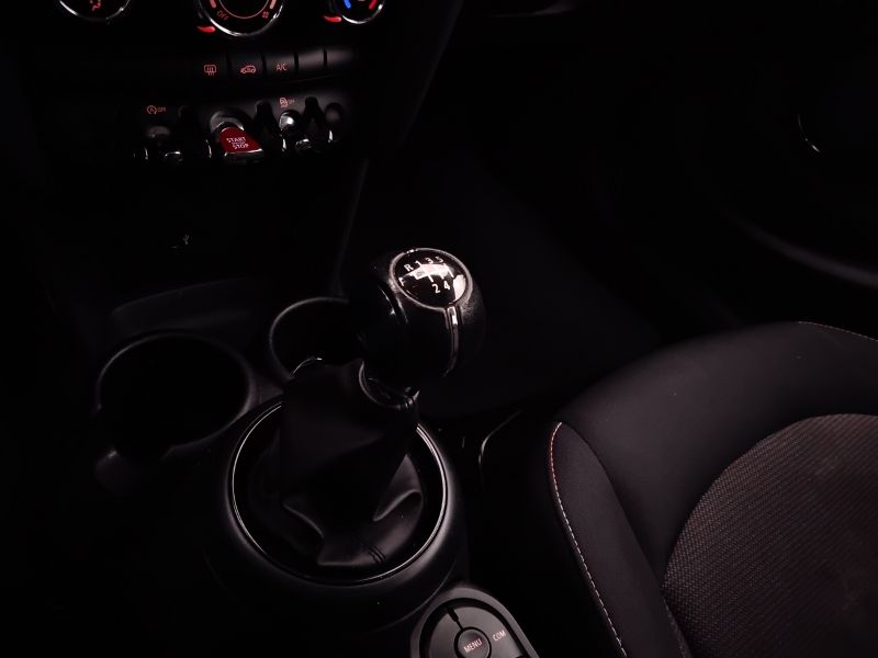 GuidiCar - MINI Mini 2018 Mini 5p 1.5 Cooper D Usato