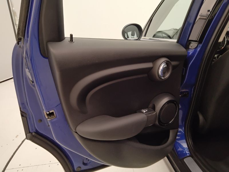 GuidiCar - MINI Mini 2018 Mini 5p 1.5 Cooper D Usato