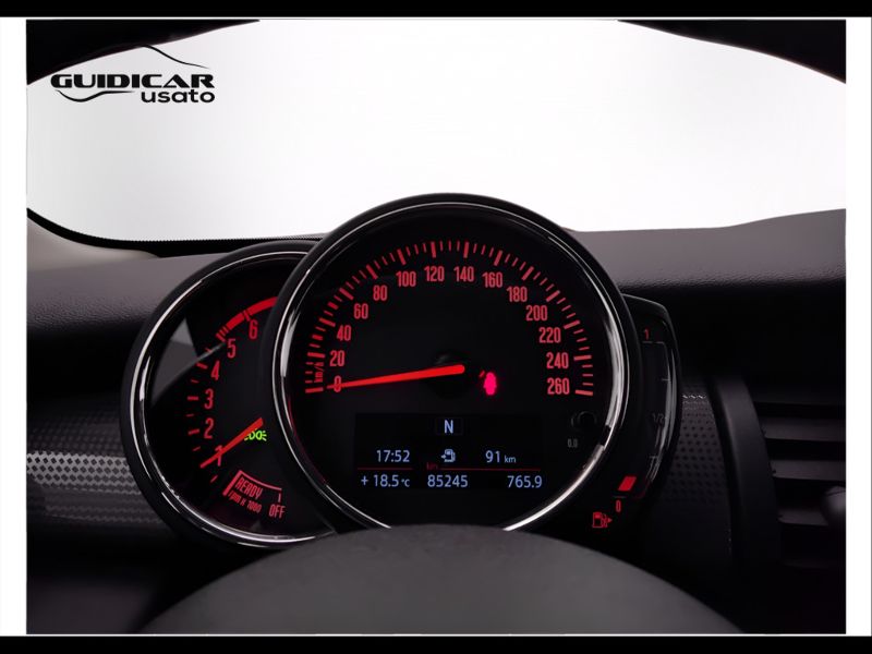 GuidiCar - MINI Mini 2018 Mini 5p 1.5 Cooper D Usato