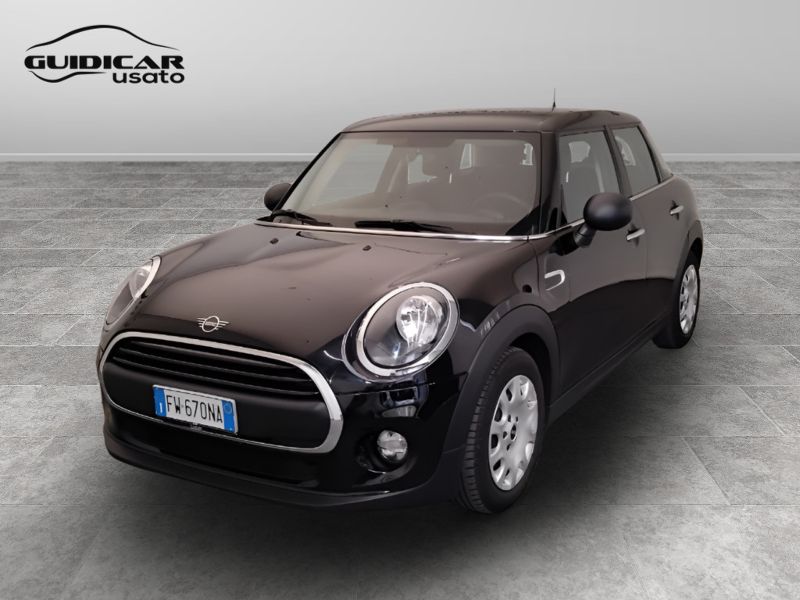 GuidiCar - MINI Mini 2019 Mini 5p 1.5 One Baker Street 75cv Usato