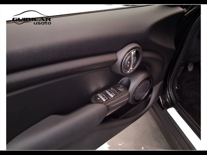 GuidiCar - MINI Mini 2019 Mini 5p 1.5 One Baker Street 75cv Usato