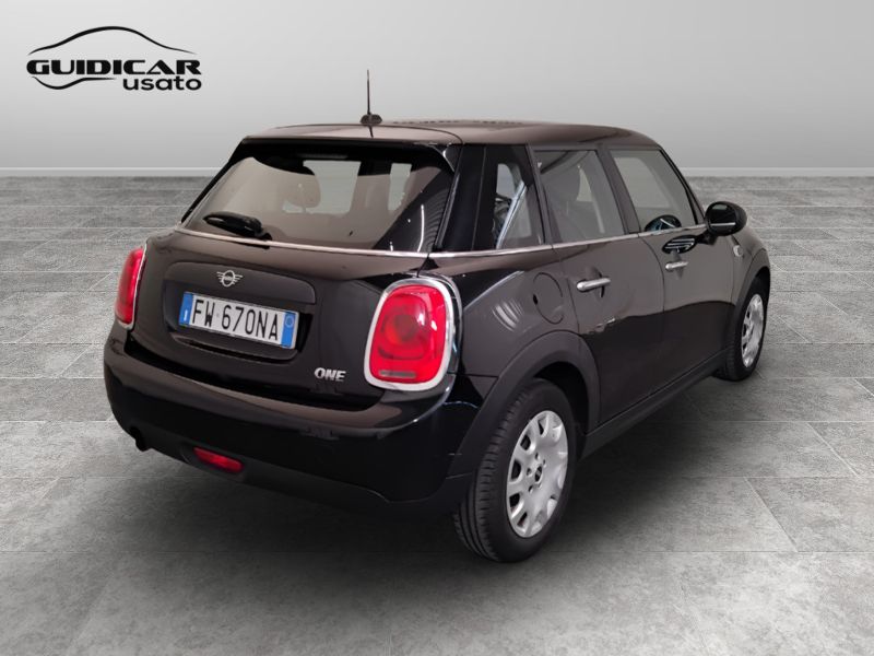 GuidiCar - MINI Mini 2019 Mini 5p 1.5 One Baker Street 75cv Usato