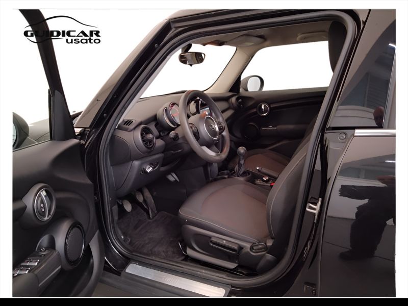 GuidiCar - MINI Mini 2019 Mini 5p 1.5 One Baker Street 75cv Usato