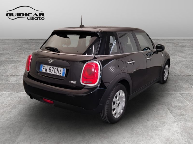 GuidiCar - MINI Mini 2019 Mini 5p 1.5 One Baker Street 75cv Usato