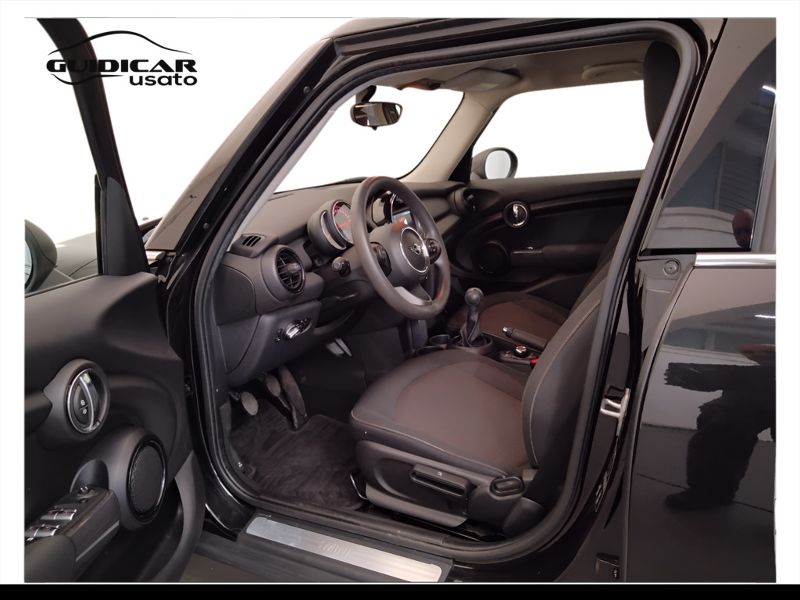 GuidiCar - MINI Mini 2019 Mini 5p 1.5 One Baker Street 75cv Usato