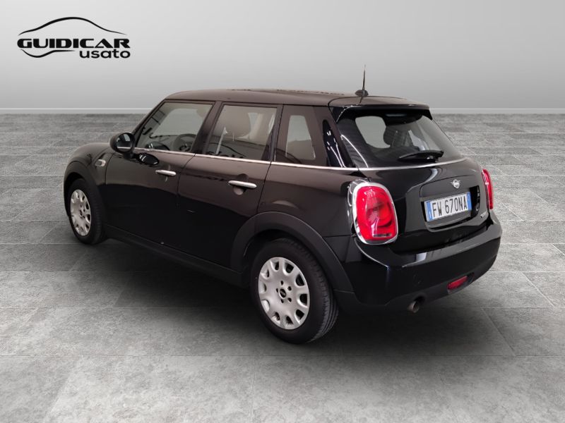 GuidiCar - MINI Mini 2019 Mini 5p 1.5 One Baker Street 75cv Usato