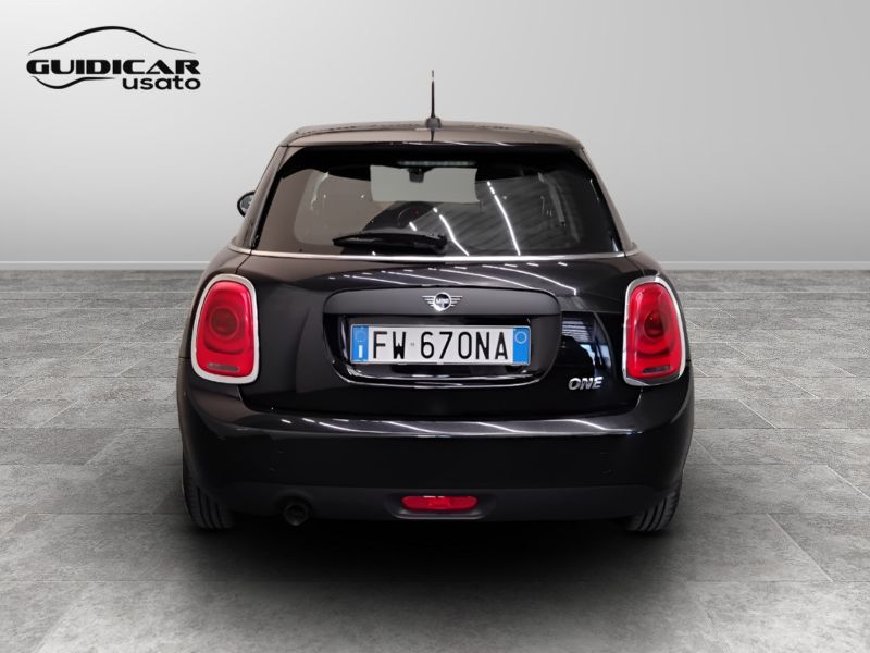 GuidiCar - MINI Mini 2019 Mini 5p 1.5 One Baker Street 75cv Usato