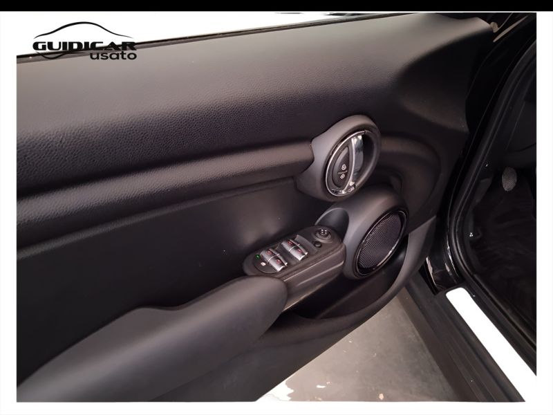 GuidiCar - MINI Mini 2019 Mini 5p 1.5 One Baker Street 75cv Usato