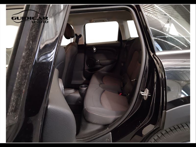 GuidiCar - MINI Mini 2019 Mini 5p 1.5 One Baker Street 75cv Usato
