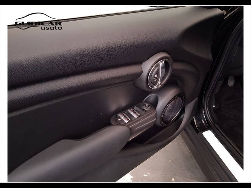 GuidiCar - MINI Mini 2019 Mini 5p 1.5 One Baker Street 75cv Usato