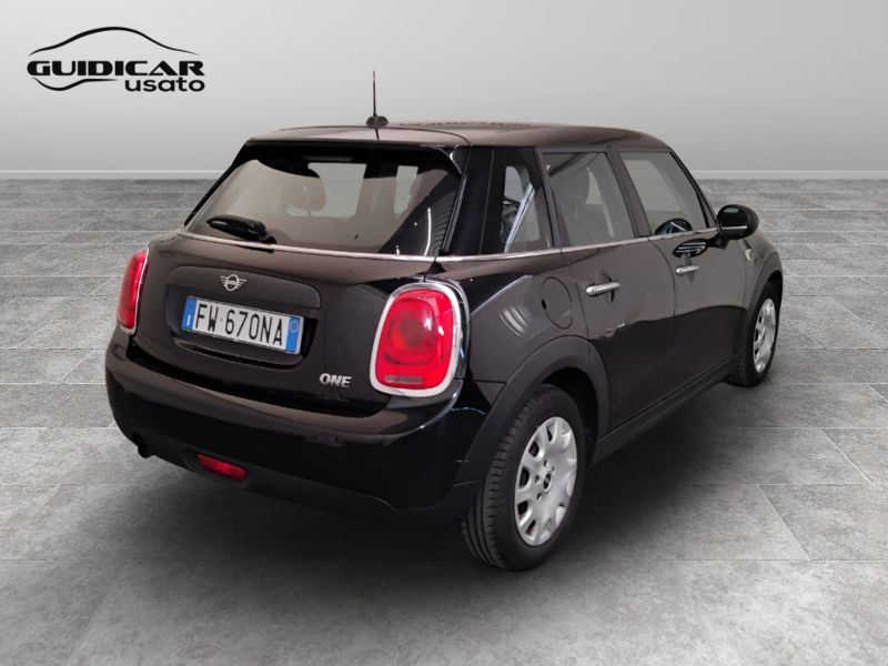 GuidiCar - MINI Mini 2019 Mini 5p 1.5 One Baker Street 75cv Usato