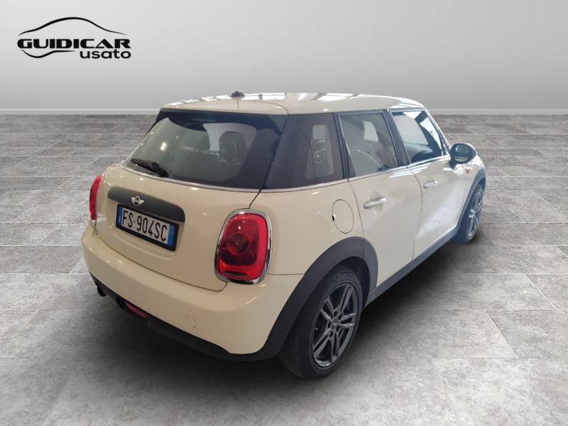 GuidiCar - MINI Mini 2015 Mini 1.2 One 75cv 5p Usato