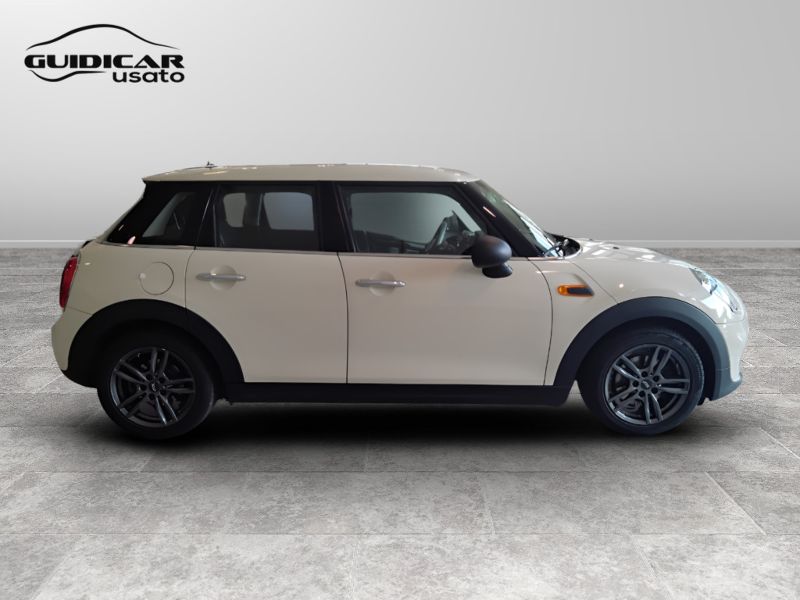 GuidiCar - MINI Mini 2015 Mini 1.2 One 75cv 5p Usato