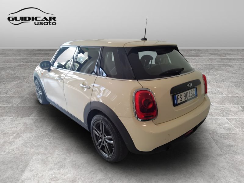 GuidiCar - MINI Mini 2015 Mini 1.2 One 75cv 5p Usato