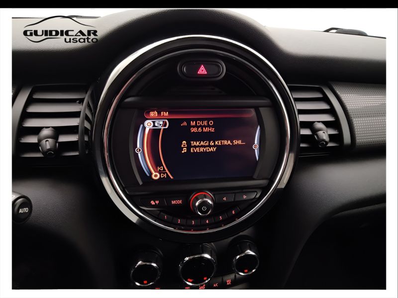 GuidiCar - MINI Mini 2014 Mini 1.5 Cooper D 3p Usato