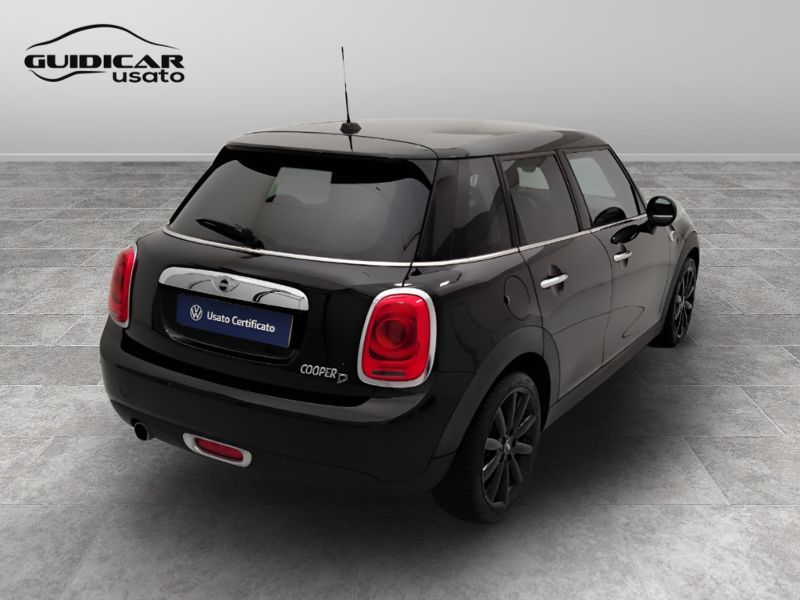 GuidiCar - MINI Mini 2015 Mini 1.5 Cooper D 5p Usato