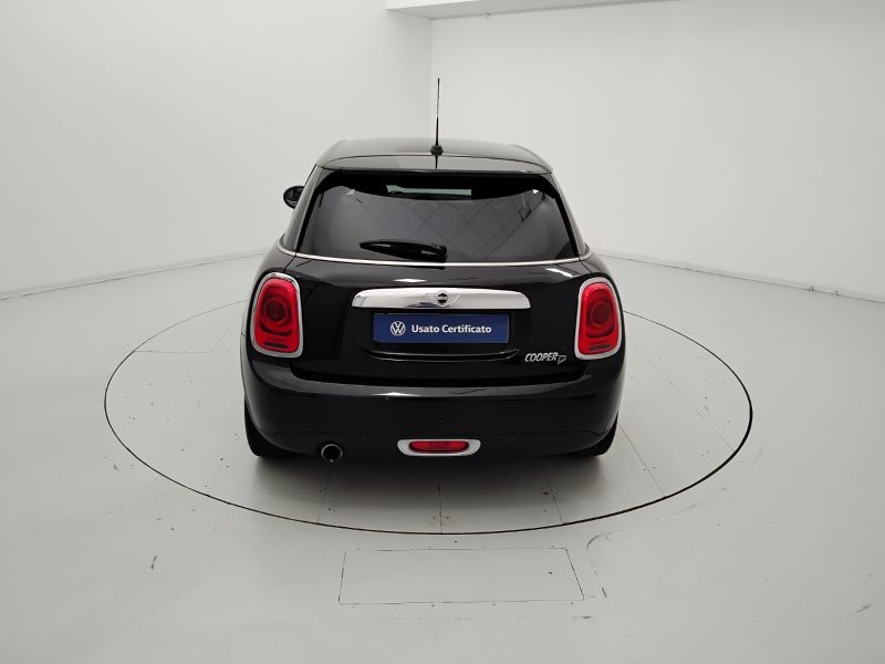 GuidiCar - MINI Mini 2015 Mini 1.5 Cooper D 5p Usato