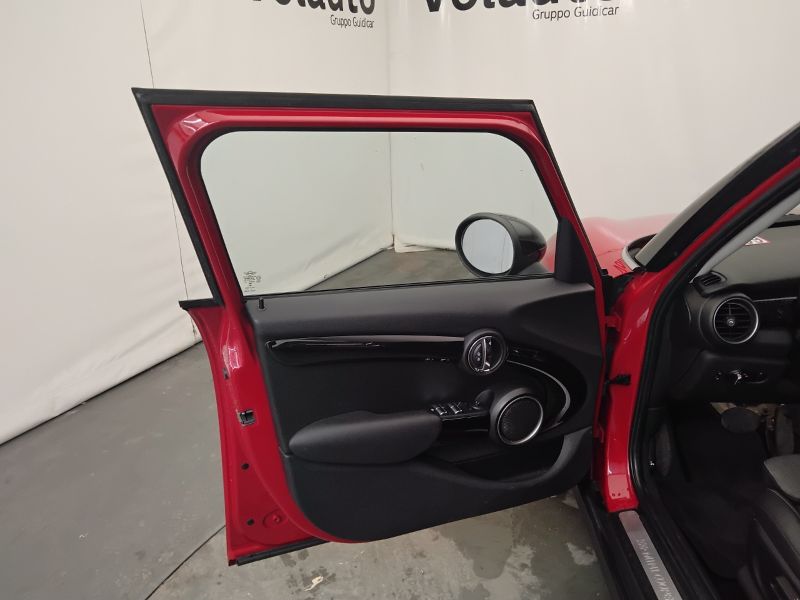 GuidiCar - MINI Mini 2015 Mini 2.0 Cooper SD 5p auto Usato