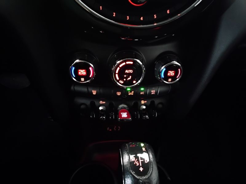 GuidiCar - MINI Mini 2015 Mini 2.0 Cooper SD 5p auto Usato