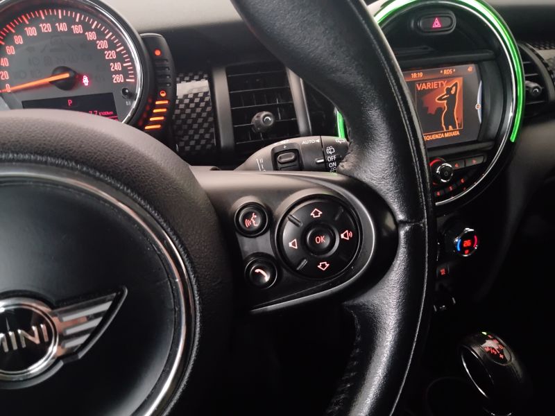 GuidiCar - MINI Mini 2015 Mini 2.0 Cooper SD 5p auto Usato