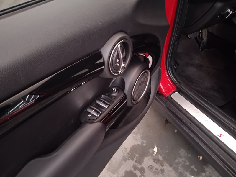 GuidiCar - MINI Mini 2015 Mini 2.0 Cooper SD 5p auto Usato