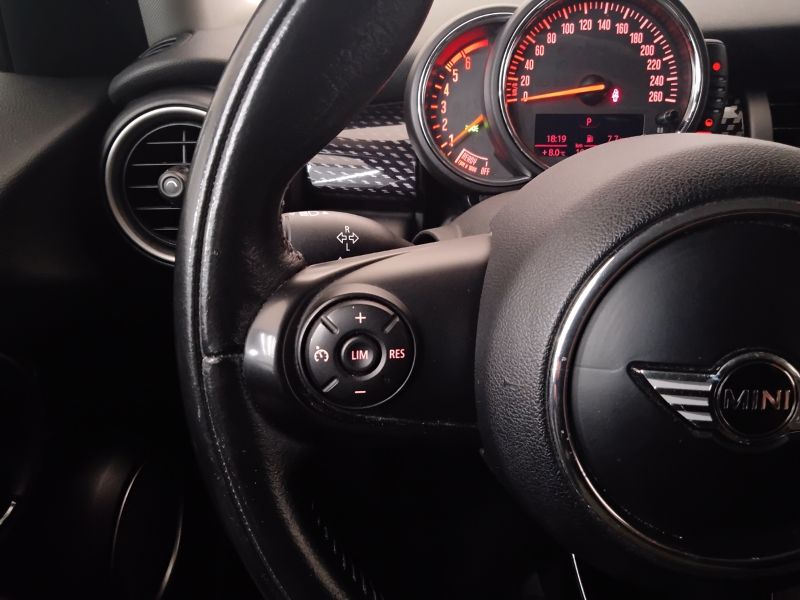 GuidiCar - MINI Mini 2015 Mini 2.0 Cooper SD 5p auto Usato