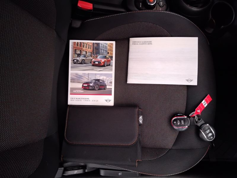 GuidiCar - MINI Mini 2020 Mini 3p 1.5 One 75cv Usato