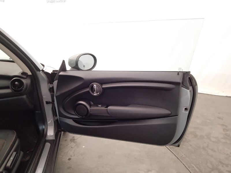 GuidiCar - MINI Mini 2020 Mini 3p 1.5 One 75cv Usato