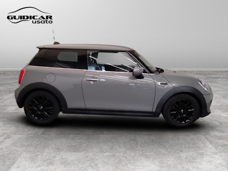 GuidiCar - MINI Mini 2020 Mini 3p 1.5 One 75cv Usato