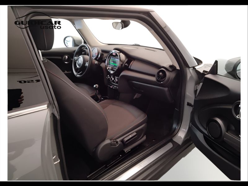 GuidiCar - MINI Mini 2020 Mini 3p 1.5 One 75cv Usato