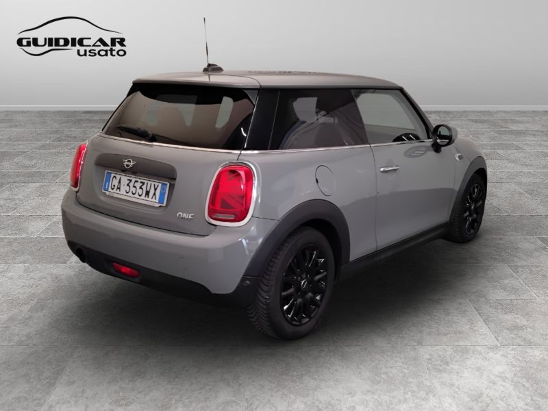 GuidiCar - MINI Mini 2020 Mini 3p 1.5 One 75cv Usato