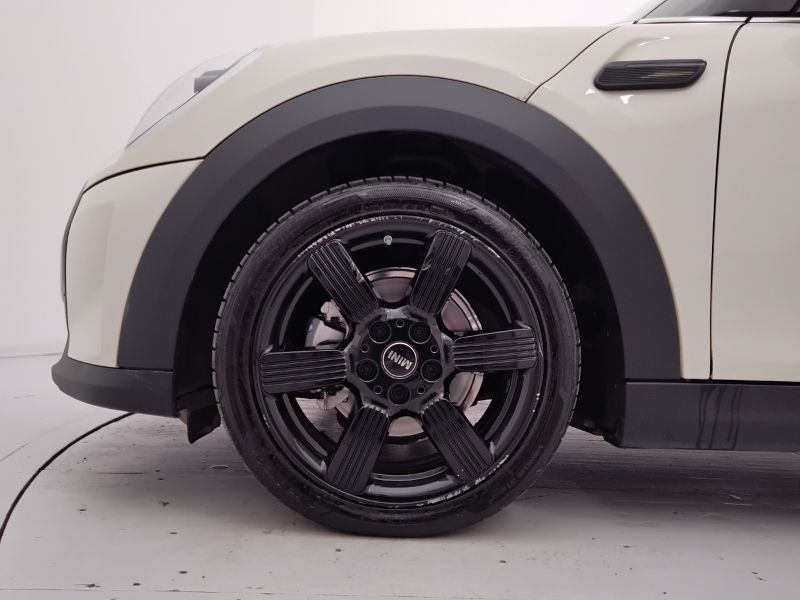 GuidiCar - MINI Mini 2021 Mini 3p 1.5 Cooper Business auto Usato