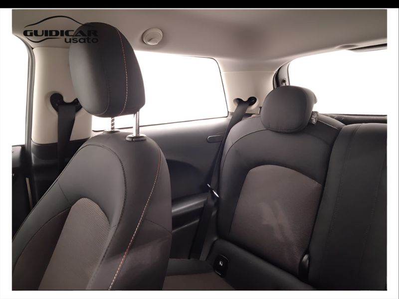 GuidiCar - MINI Mini 2021 Mini 3p 1.5 Cooper Business auto Usato