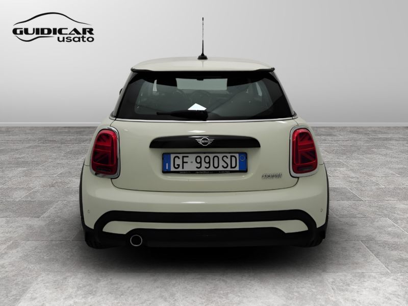 GuidiCar - MINI Mini 2021 Mini 3p 1.5 Cooper Business auto Usato