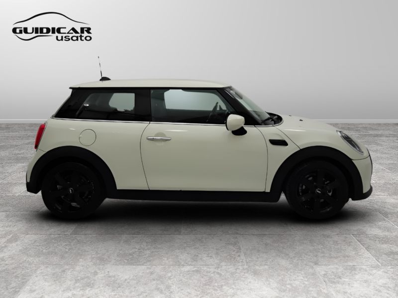GuidiCar - MINI Mini 2021 Mini 3p 1.5 Cooper Business auto Usato