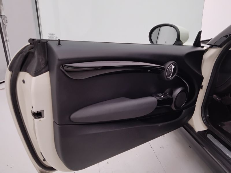 GuidiCar - MINI Mini 2021 Mini 3p 1.5 Cooper Business auto Usato