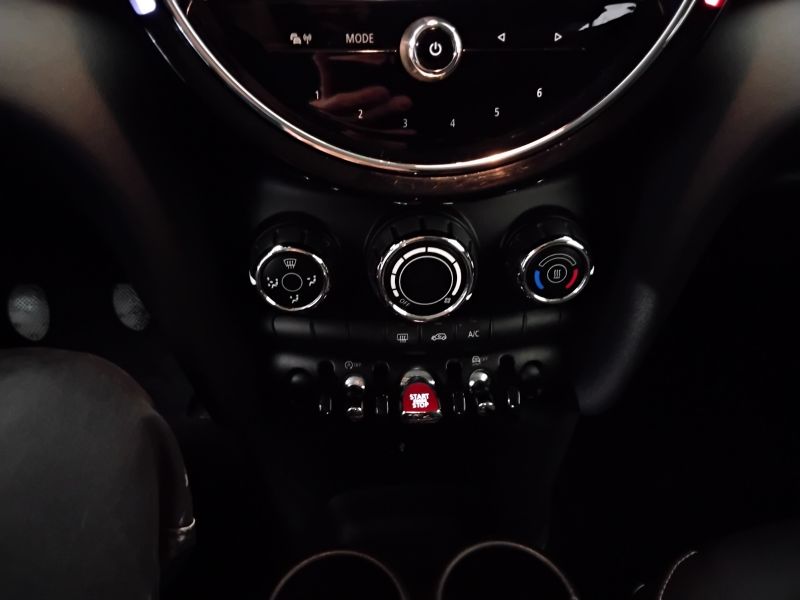 GuidiCar - MINI Mini 2021 Mini 3p 1.5 One Classic 75cv Usato