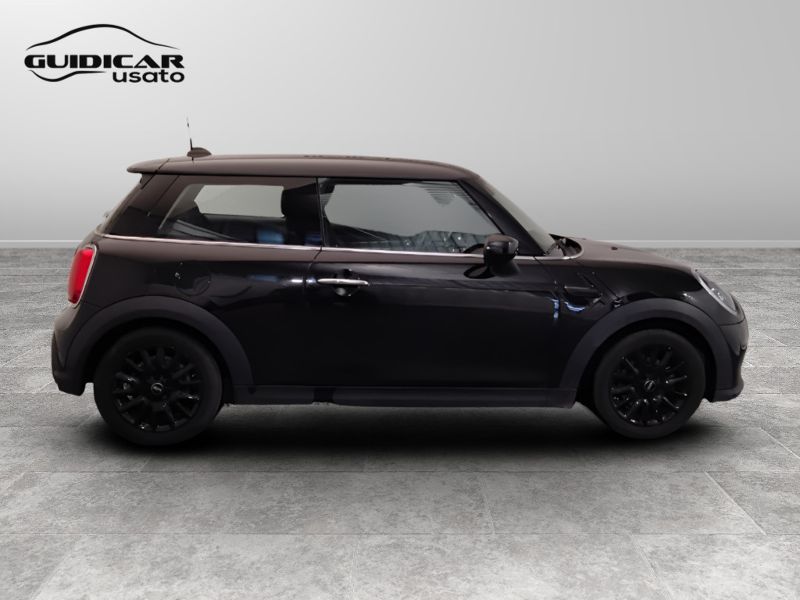 GuidiCar - MINI Mini 2021 Mini 3p 1.5 One Classic 75cv Usato