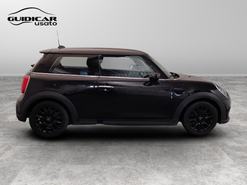 GuidiCar - MINI Mini 2021 Mini 3p 1.5 One Classic 75cv Usato