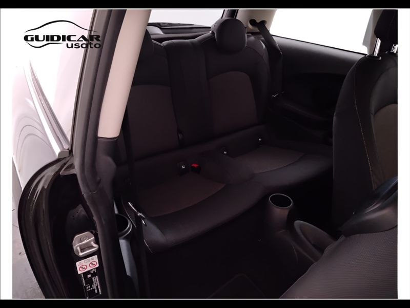 GuidiCar - MINI Mini 2021 Mini 3p 1.5 One Classic 75cv Usato