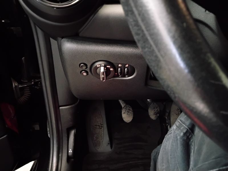 GuidiCar - MINI Mini 2021 Mini 3p 1.5 One Classic 75cv Usato