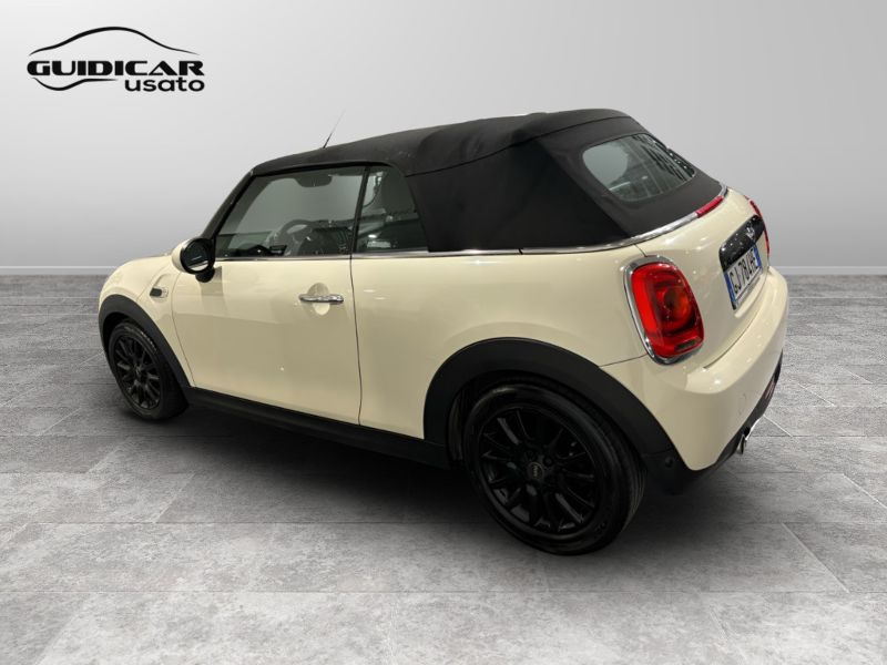 GuidiCar - MINI Mini 2018 Mini Cabrio 1.5 Cooper D Boost Usato