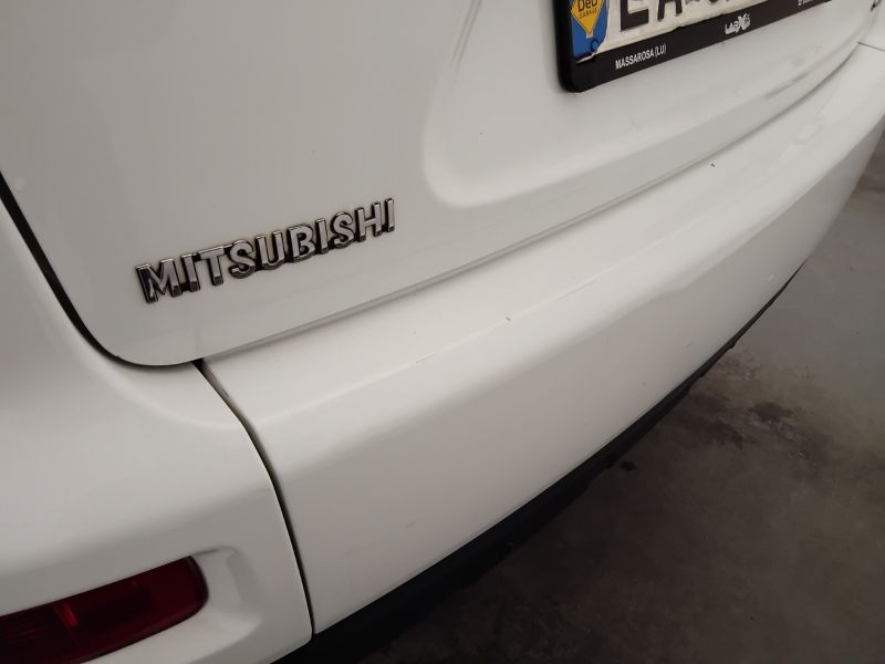 GuidiCar - MITSUBISHI Outlander 2010 Outlander 2.2 di-d Instyle 7p.ti tc-sst dpf Usato