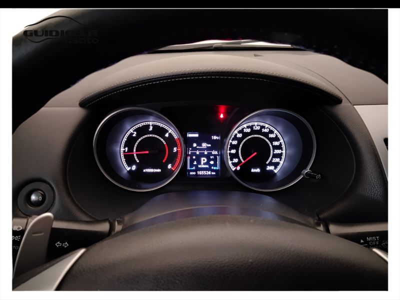 GuidiCar - MITSUBISHI Outlander 2010 Outlander 2.2 di-d Instyle 7p.ti tc-sst dpf Usato