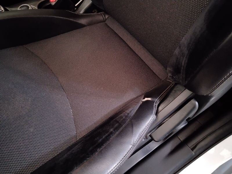 GuidiCar - MITSUBISHI Outlander 2010 Outlander 2.2 di-d Instyle 7p.ti tc-sst dpf Usato