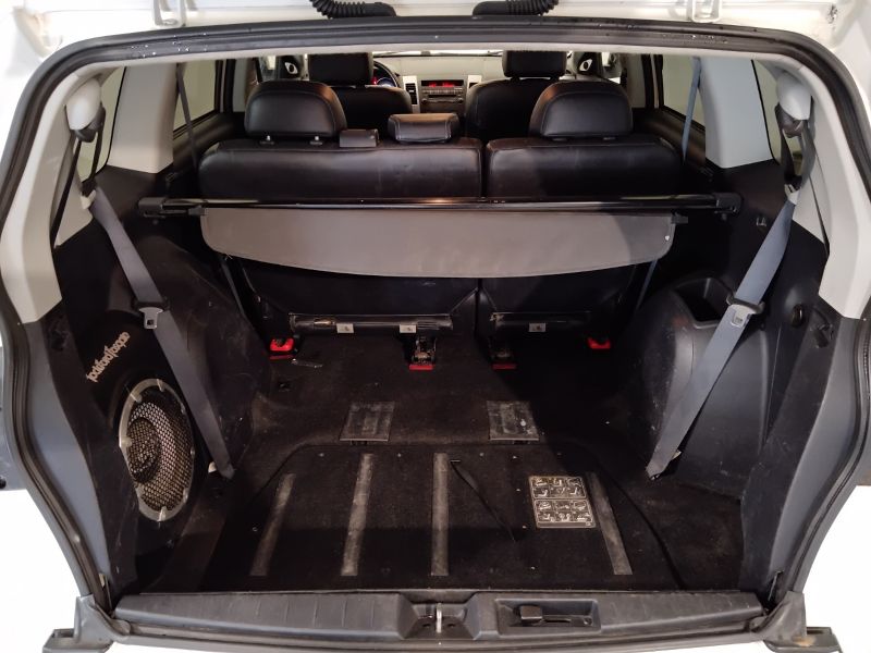 GuidiCar - MITSUBISHI Outlander 2010 Outlander 2.2 di-d Instyle 7p.ti tc-sst dpf Usato