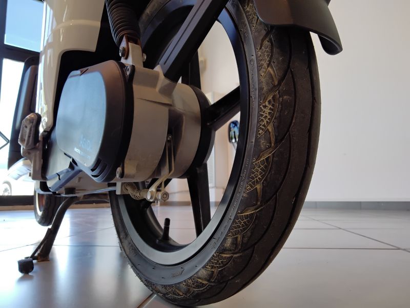 GuidiCar - MOTO Modello 2019 Modello - ASKOLL Usato